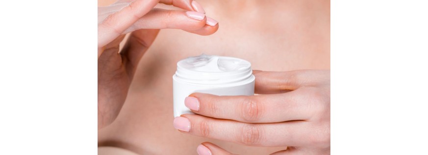 Buy Creams / Cosmeceuticals / Anti Acne Lotions